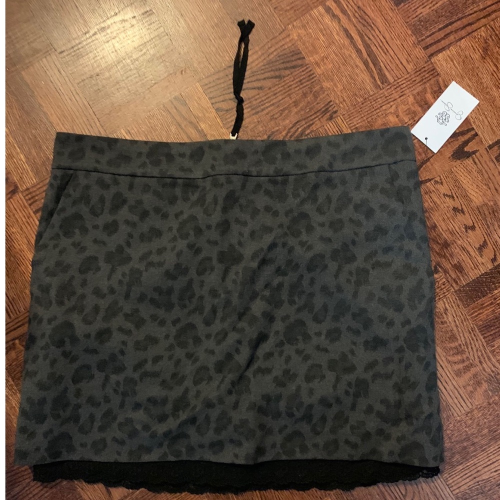 Brand new mini leopard skirt!